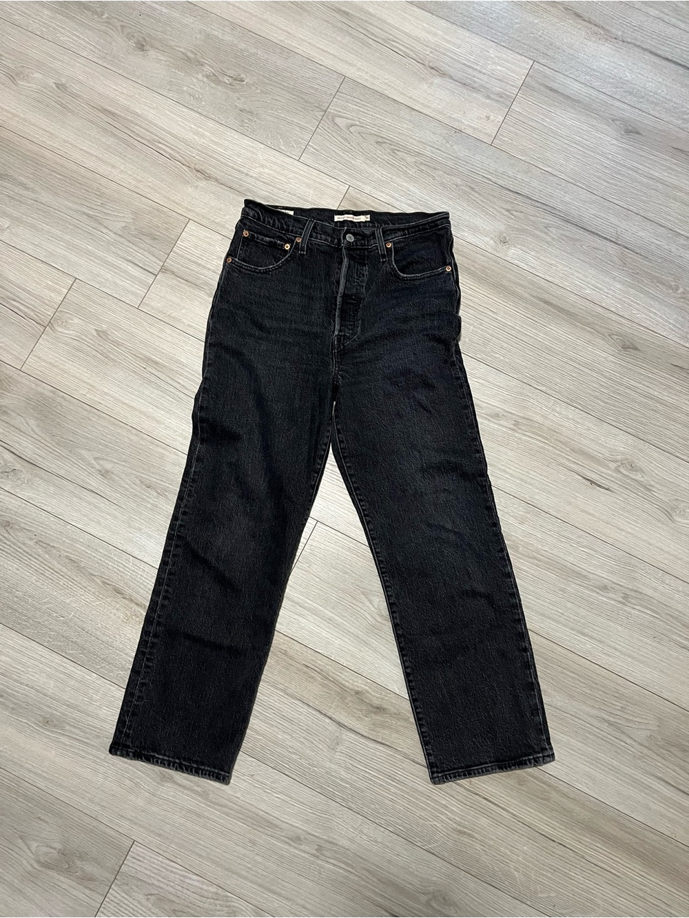 Levi's Black Ribcage Straight Ankle Jeans